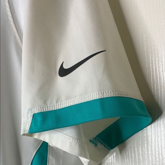 Nike GOLF TOUR PERFORMANCE, Men's White and Teal Polo Shirt, large - Picture 2 of 14